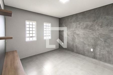 Sala de casa à venda com 2 quartos, 227m² em Vila Manfredi, Jundiaí