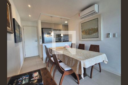 Sala de apartamento à venda com 2 quartos, 71m² em Recreio dos Bandeirantes, Rio de Janeiro