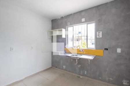 Sala e Cozinha de casa para alugar com 1 quarto, 65m² em Cipava, Osasco