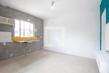 Sala e Cozinha de casa para alugar com 1 quarto, 65m² em Cipava, Osasco