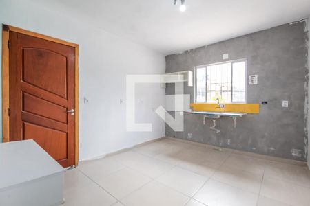 Sala e Cozinha de casa para alugar com 1 quarto, 65m² em Cipava, Osasco