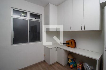 Quarto 1 de apartamento à venda com 3 quartos, 135m² em Ana Lúcia, Belo Horizonte