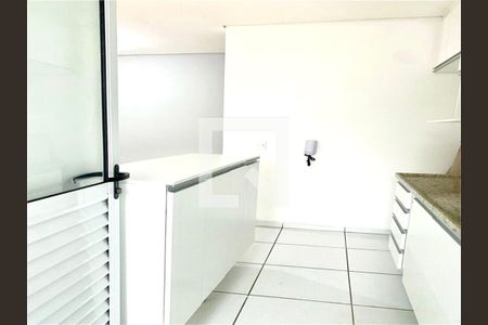 Apartamento à venda com 2 quartos, 50m² em Vila Metalúrgica, Santo André