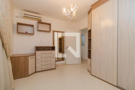 Quarto 1 de apartamento à venda com 2 quartos, 70m² em Medianeira, Porto Alegre