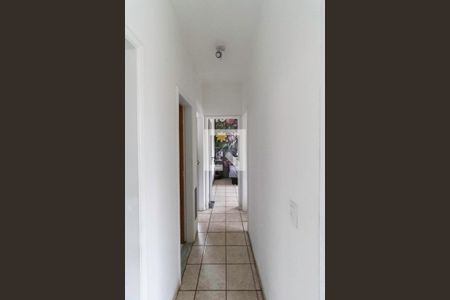 Corredor de apartamento à venda com 3 quartos, 64m² em Alípio de Melo, Belo Horizonte