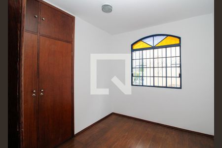 Apartamento à venda com 4 quartos, 140m² em Vila Barragem Santa Lucia, Belo Horizonte