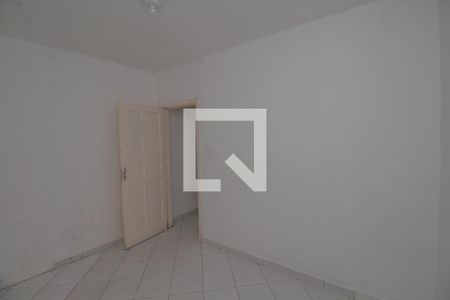 Quarto 1 de casa para alugar com 2 quartos, 120m² em Jardim Miriam, São Paulo