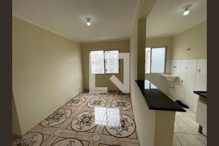 Sala de apartamento para alugar com 2 quartos, 47m² em Vila Urupes, Suzano