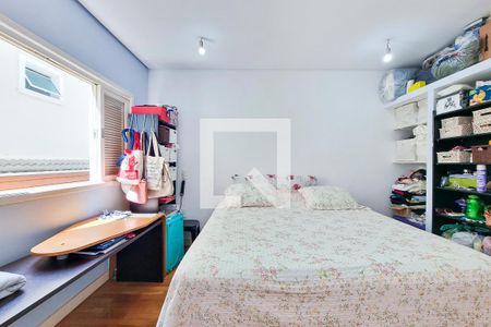 Casa de condomínio para alugar com 349m², 4 quartos e 6 vagas Casa de condomínio para alugar com 349m², 4 quartos e 6 vagasSuíte 1