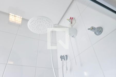 Casa de condomínio para alugar com 349m², 4 quartos e 6 vagas Casa de condomínio para alugar com 349m², 4 quartos e 6 vagasBanheiro da Suíte