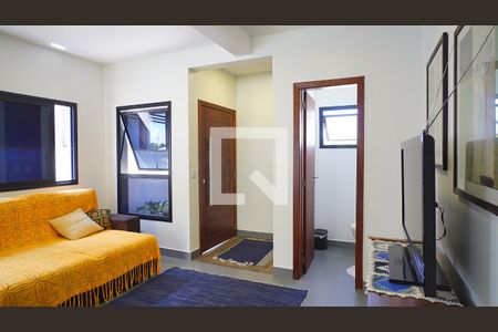 Sala de casa para alugar com 3 quartos, 180m² em Campeche Central, Florianópolis