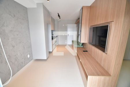 Sala de kitnet/studio para alugar com 1 quarto, 45m² em Centro, Campinas