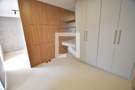 Quarto de kitnet/studio para alugar com 1 quarto, 45m² em Centro, Campinas