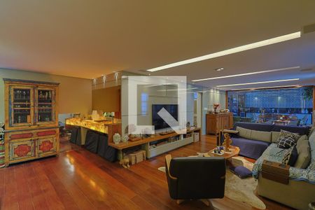 Sala de casa à venda com 4 quartos, 210m² em Ana Lúcia, Belo Horizonte