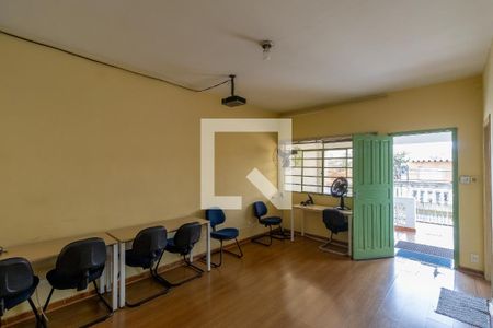 Casa para alugar com 4 quartos, 350m² em Jardim Popular, São Paulo