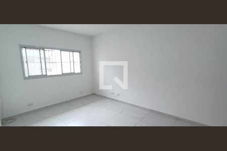 Quarto 1 de casa para alugar com 2 quartos, 115m² em Jardim Santa Rosa, Taboão da Serra