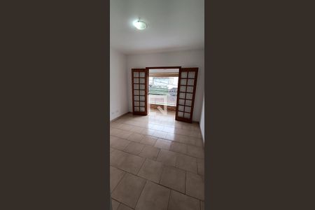 Suíte de casa para alugar com 2 quartos, 115m² em Jardim Santa Rosa, Taboão da Serra