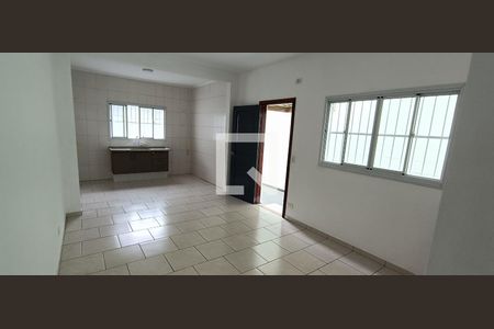 Sala de casa para alugar com 3 quartos, 115m² em Jardim Santa Rosa, Taboão da Serra