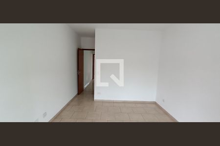 Suíte de casa para alugar com 2 quartos, 115m² em Jardim Santa Rosa, Taboão da Serra