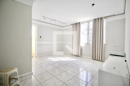 Sala de apartamento para alugar com 3 quartos, 80m² em Barbalho, Salvador