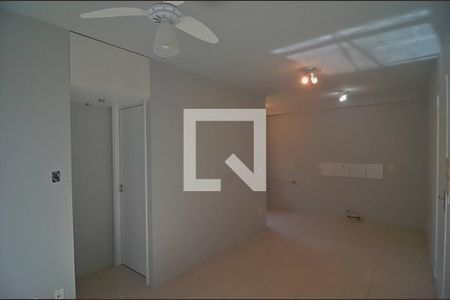 Sala  de apartamento para alugar com 2 quartos, 42m² em Fátima, Canoas