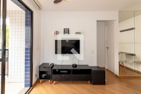 Sala de apartamento à venda com 1 quarto, 40m² em Vila Nova Conceição, São Paulo