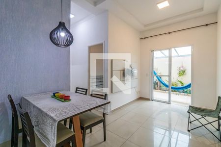 Sala de apartamento à venda com 2 quartos, 82m² em Jardim Tupanci, Barueri