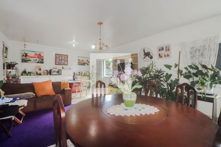 Sala de casa à venda com 2 quartos, 300m² em Jardim Europa, Porto Alegre