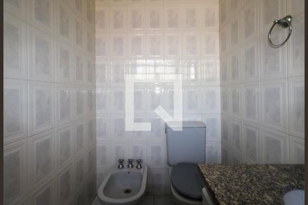 Apartamento à venda com 137m², 3 quartos e 1 vaga Apartamento à venda com 137m², 3 quartos e 1 vagaBanheiro da Suíte