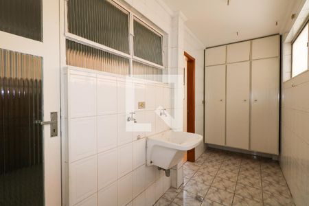 Apartamento à venda com 137m², 3 quartos e 1 vaga Apartamento à venda com 137m², 3 quartos e 1 vagaÁrea de Serviço