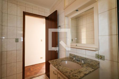 Apartamento à venda com 137m², 3 quartos e 1 vaga Apartamento à venda com 137m², 3 quartos e 1 vagaBanheiro Social