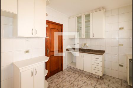 Apartamento à venda com 137m², 3 quartos e 1 vaga Apartamento à venda com 137m², 3 quartos e 1 vagaCozinha