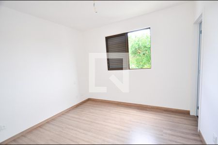 Quarto2/ suite de apartamento à venda com 2 quartos, 80m² em Santa Ines, Belo Horizonte