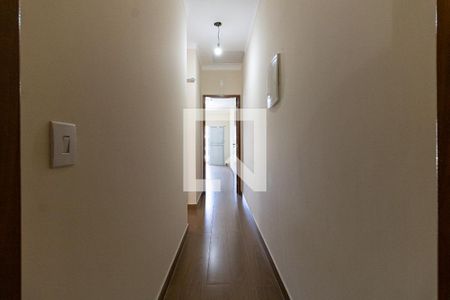 Corredor de casa à venda com 3 quartos, 140m² em Sacomã, São Paulo