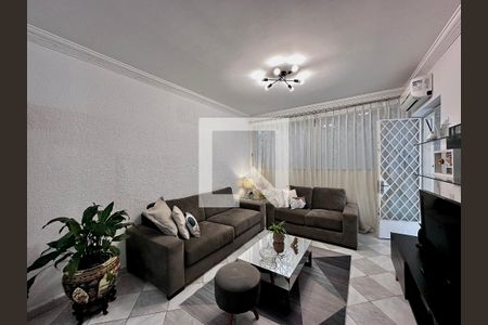 Sala de casa para alugar com 3 quartos, 189m² em Jardim Petropolis, São Paulo