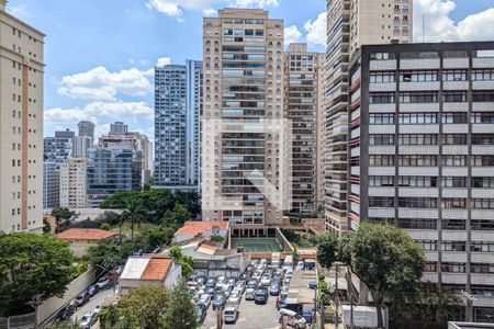 Vista da varanda de kitnet/studio à venda com 0 quarto, 32m² em Brooklin, São Paulo