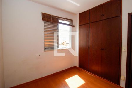 Apartamento para alugar com 3 quartos, 79m² em Barroca, Belo Horizonte