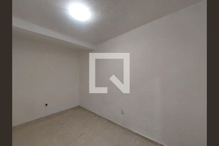 Quarto de casa para alugar com 1 quarto, 25m² em Terceira Divisão de Interlagos, São Paulo