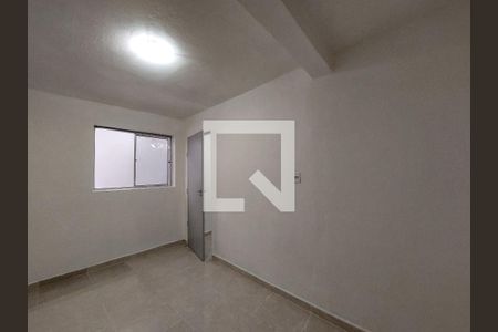 Quarto de casa para alugar com 1 quarto, 25m² em Terceira Divisão de Interlagos, São Paulo