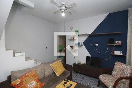 Sala de TV de casa à venda com 3 quartos, 200m² em Vila Matilde, São Paulo