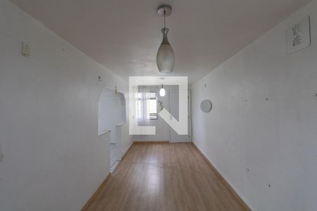 Sala de apartamento à venda com 2 quartos, 56m² em Conjunto Residencial José Bonifácio, São Paulo