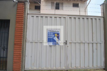 Studio para alugar com 30m², 1 quarto e sem vaga Studio para alugar com 30m², 1 quarto e sem vagaFachada