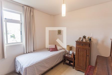 Quarto 2 de apartamento à venda com 3 quartos, 90m² em Sagrada Família, Belo Horizonte