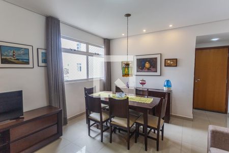 Sala de apartamento à venda com 3 quartos, 90m² em Sagrada Família, Belo Horizonte