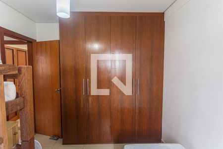 Armário do Quarto 1 de apartamento à venda com 3 quartos, 90m² em Sagrada Família, Belo Horizonte