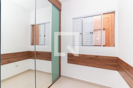 Quarto 1 de apartamento para alugar com 2 quartos, 40m² em Jardim Nossa Senhora do Carmo, São Paulo