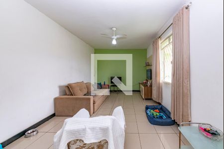 Sala 2 de casa à venda com 4 quartos, 199m² em Nova Granada, Belo Horizonte