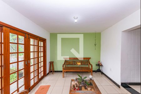 Sala 1 de casa à venda com 4 quartos, 199m² em Nova Granada, Belo Horizonte