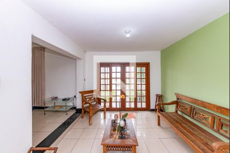 Sala 1 de casa à venda com 4 quartos, 199m² em Nova Granada, Belo Horizonte