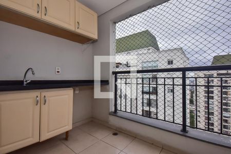 Varanda de apartamento para alugar com 3 quartos, 69m² em Vila Suzana, São Paulo